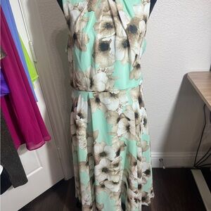 Jessica Howard Mint Green Floral Midi Dress